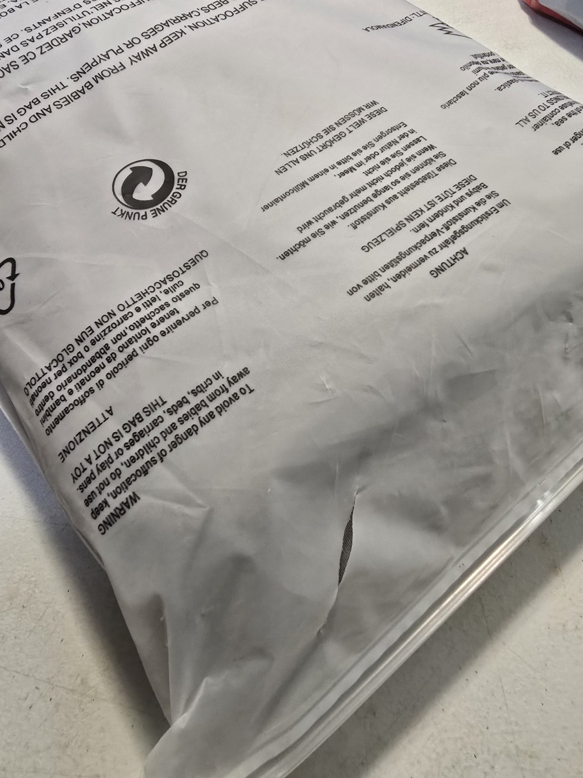 Fitted Grounding Sheets, 20% Silver Fiber, Certified Organic Cotton.76×80×15 gallery