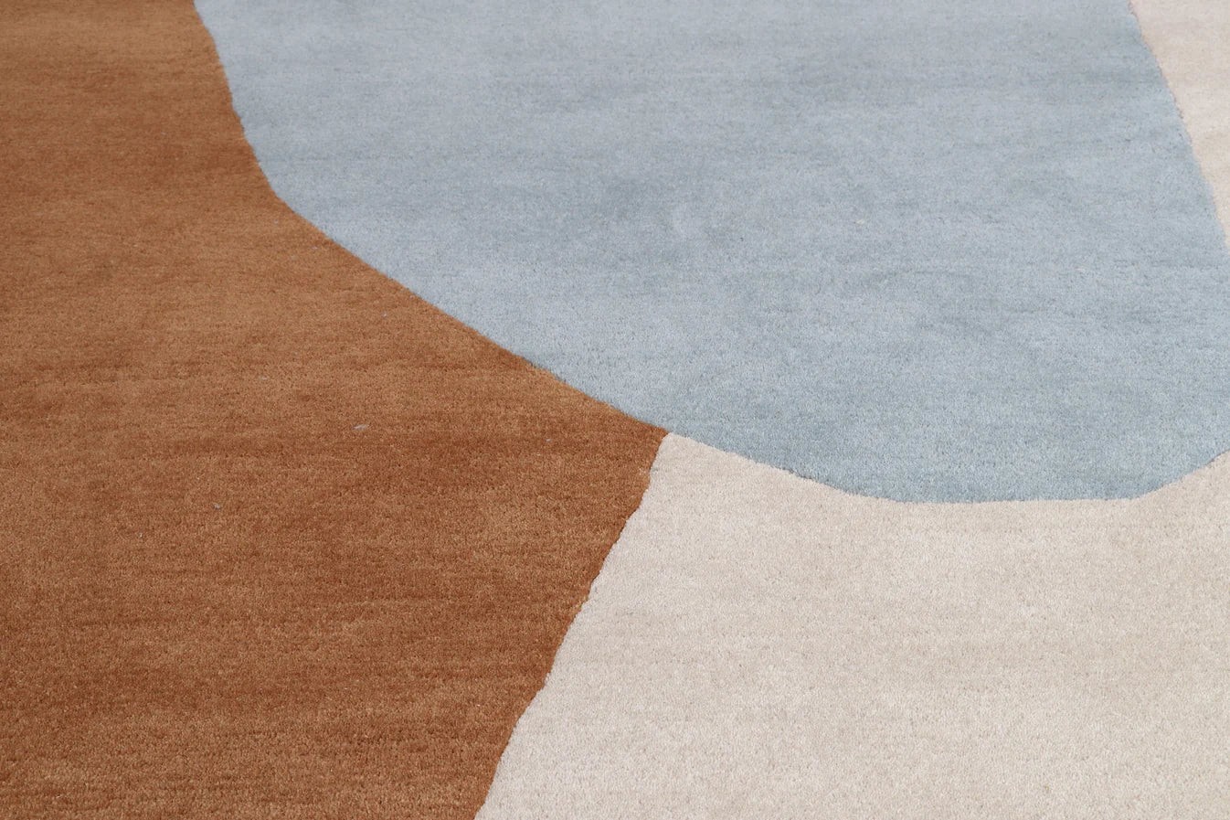 Multicolor Hand Tufted Irregular Shape Modern Hand Made Area Rug gallery