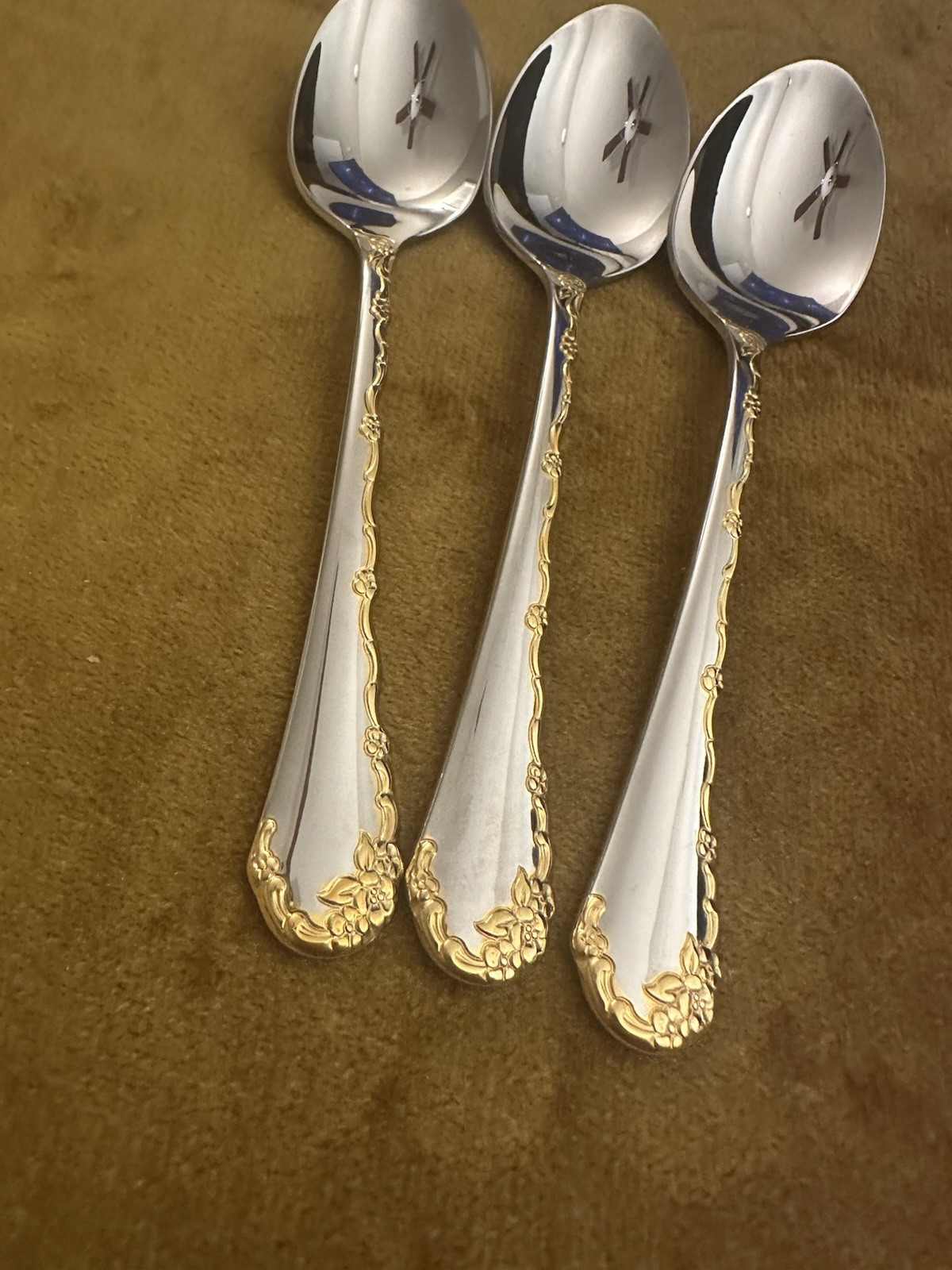 (3) TEASPOONS Oneida Community GOLDEN BELLE ROSE Stainless Flatware gallery