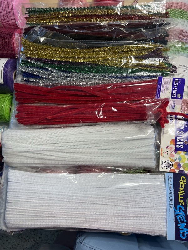 Deco Mesh Wreath Materials Bulk gallery