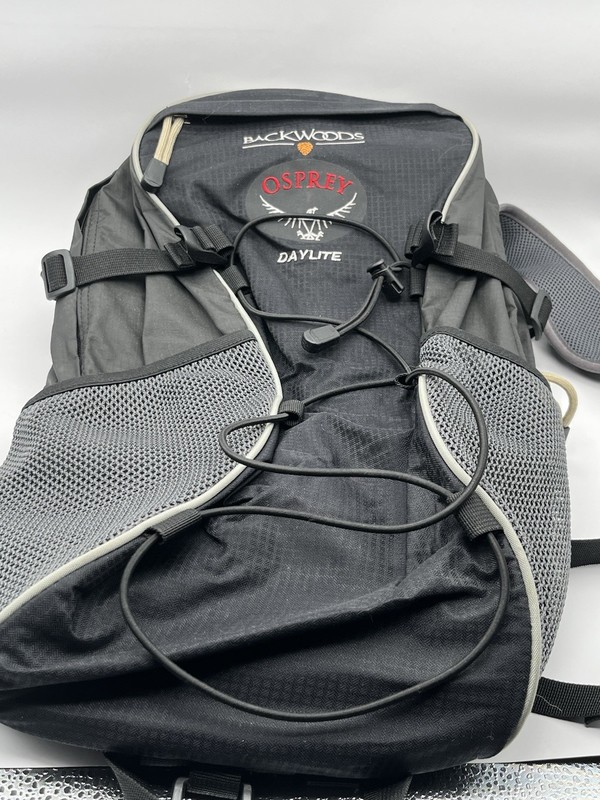 Osprey Daylight Hiking Backpack Black 18×12 Hydration (No Bladder)