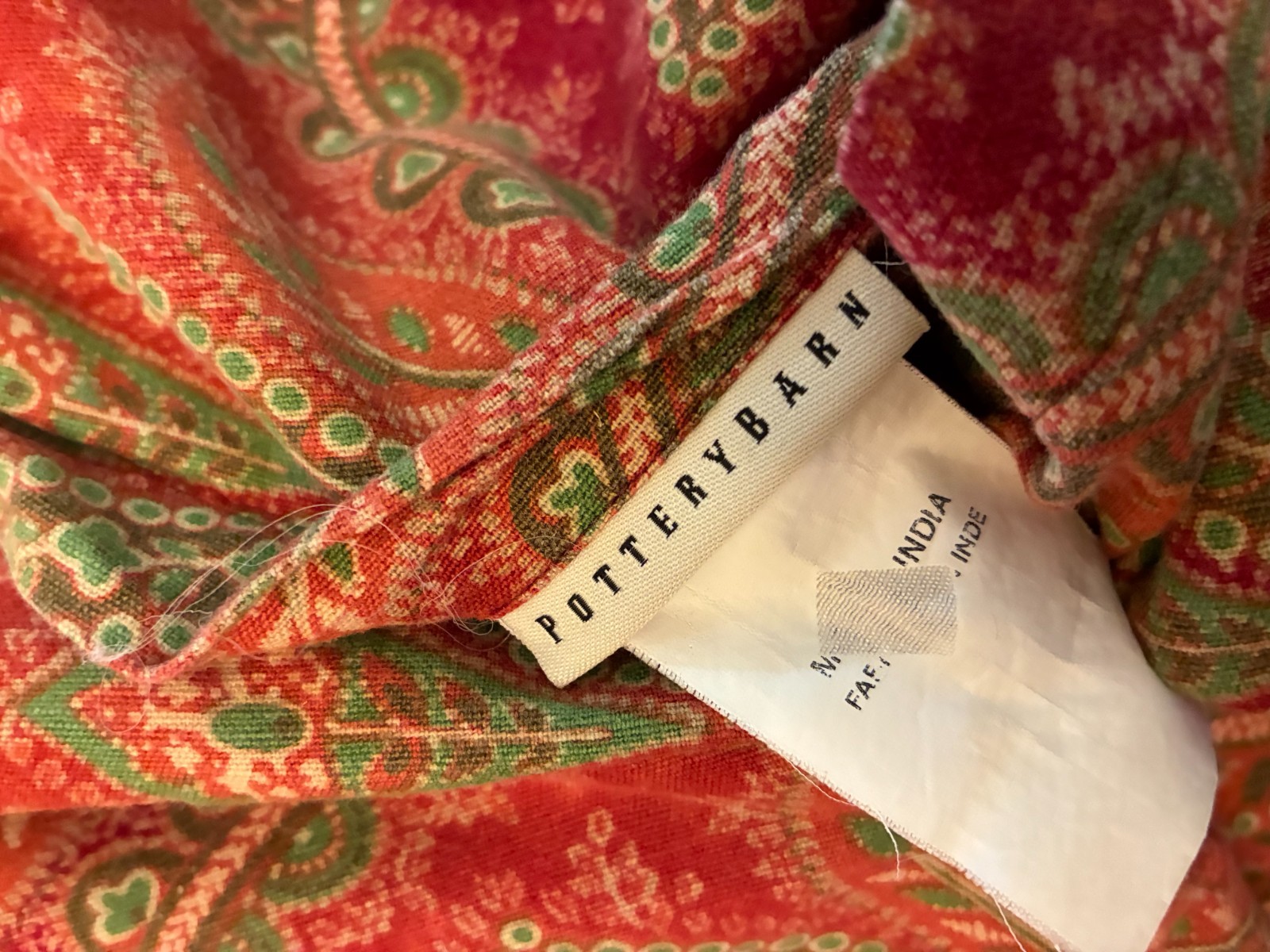 Two POTTERY BARN PILLOW SHAMS Standard Square MARCELLE RED Jacobean Green Leaf gallery