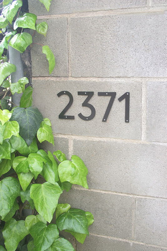 ADDRESS NUMBERS Black Metal Flush Mount Easy Read Street Home House Door Number gallery