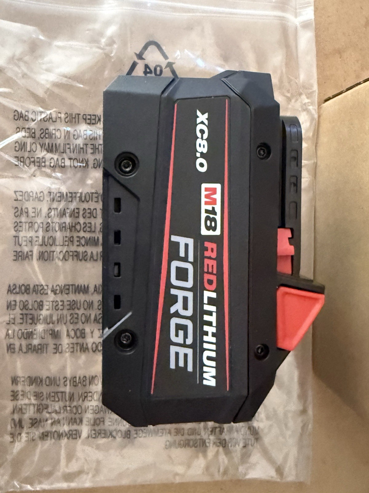 Milwaukee 48-11-1881 M18 REDLITHIUM FORGE XC8.0 Battery Pack gallery
