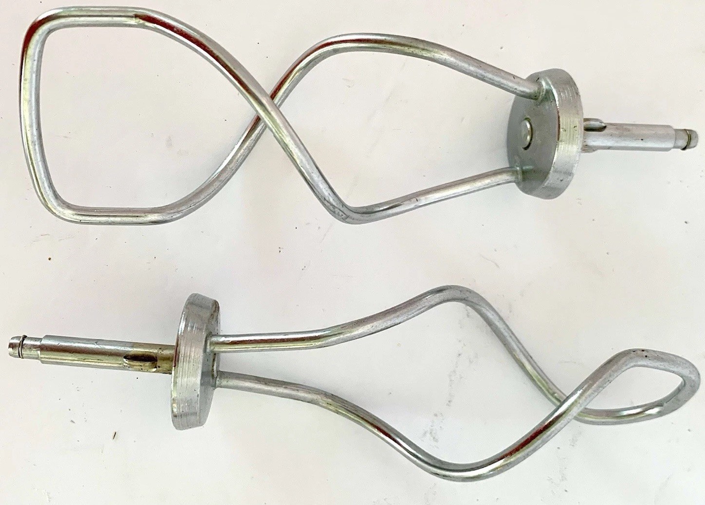 Oster Regency Kitchen Center Closed Dough Hooks Mixer Beaters 1970’s Vintage gallery