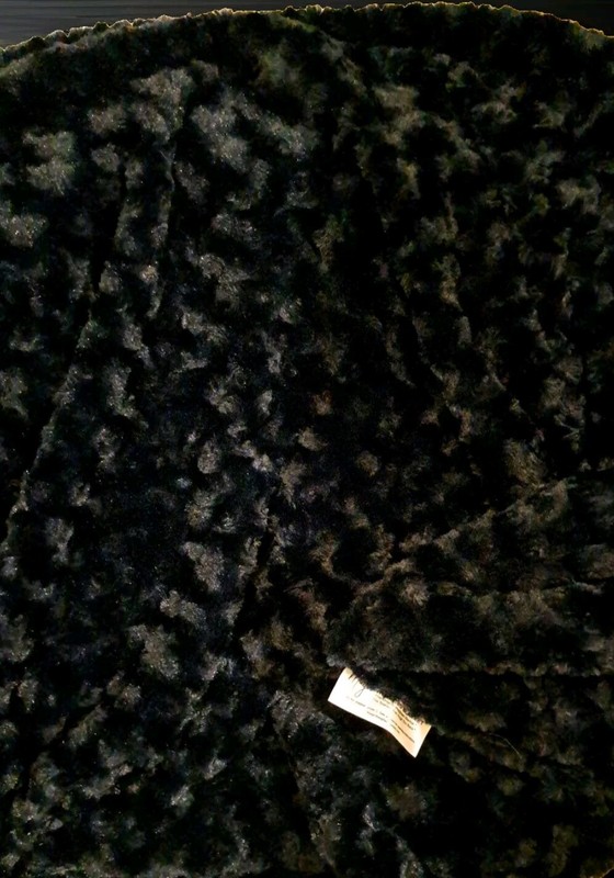MAGIC Weighted Throw Blanket Navy 38"X60" Faux Fur Beautiful Soft 10lbs - 4 Ozs gallery