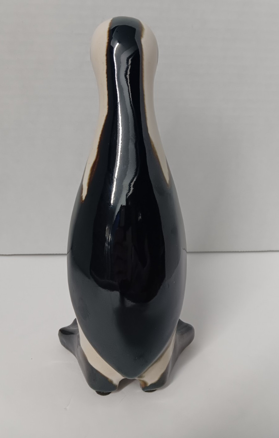 Global Views - Penguin Art Figurine – 7 3/4"h x 4.5"d x 3.5"w gallery