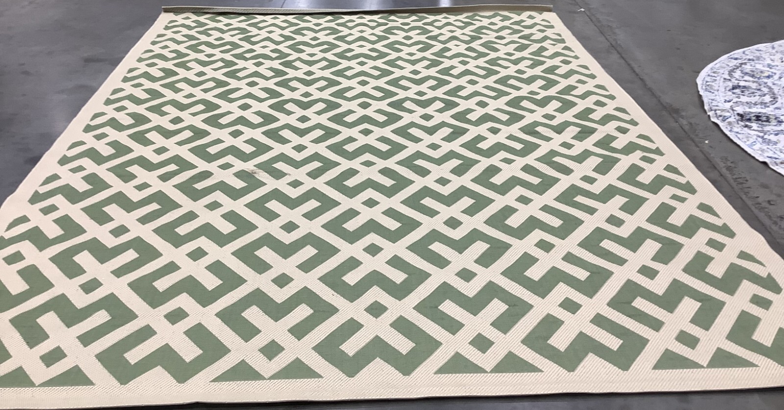 GREEN / BONE 9'-0" x 12'-0" Back Stain Rug Reduced Price 1172678862 CY6915-234-9 gallery