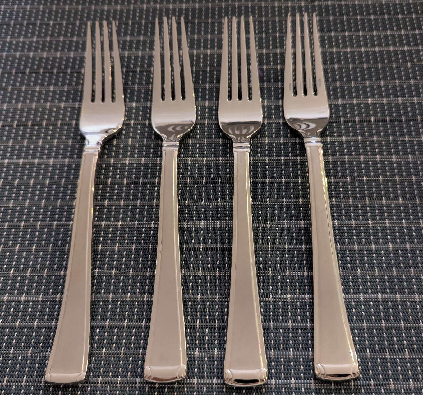 Gorham COLUMN FROSTED Stainless Flatware 18/10 Set of 4 Dinner Forks (China) gallery