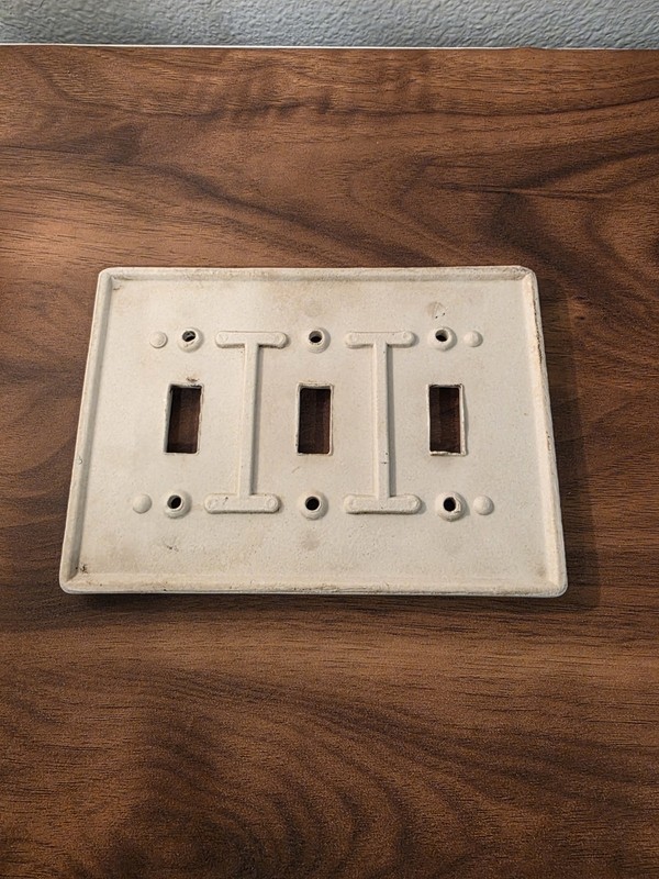 Lenape Style Ceramic Triple Light Switch Cover Wall Plate White Gold Victorian gallery