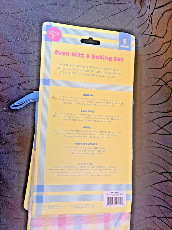 2020s Core Kitchen 5pc Easter Oven Mitt & Baking Set NEW gallery