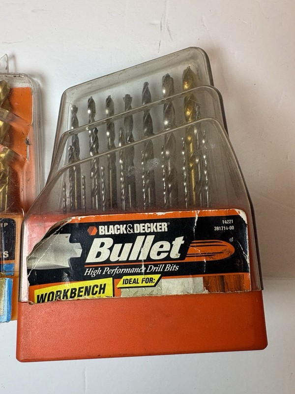 Black & Decker Bullet High Performance Drill Bit Set & Cal Hawk High Speed Bits gallery