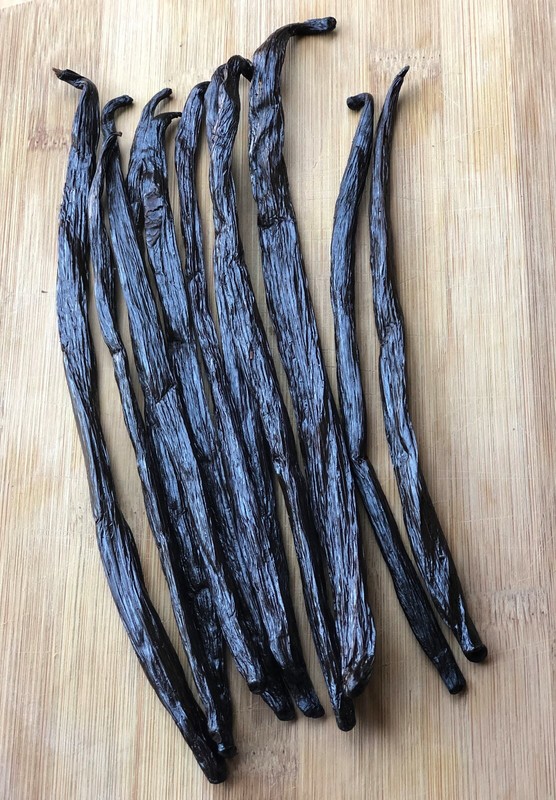 Vanilla Beans 1 Single Grade A Madagascar Prime Gourmet Bourbon Vanilla Bean gallery