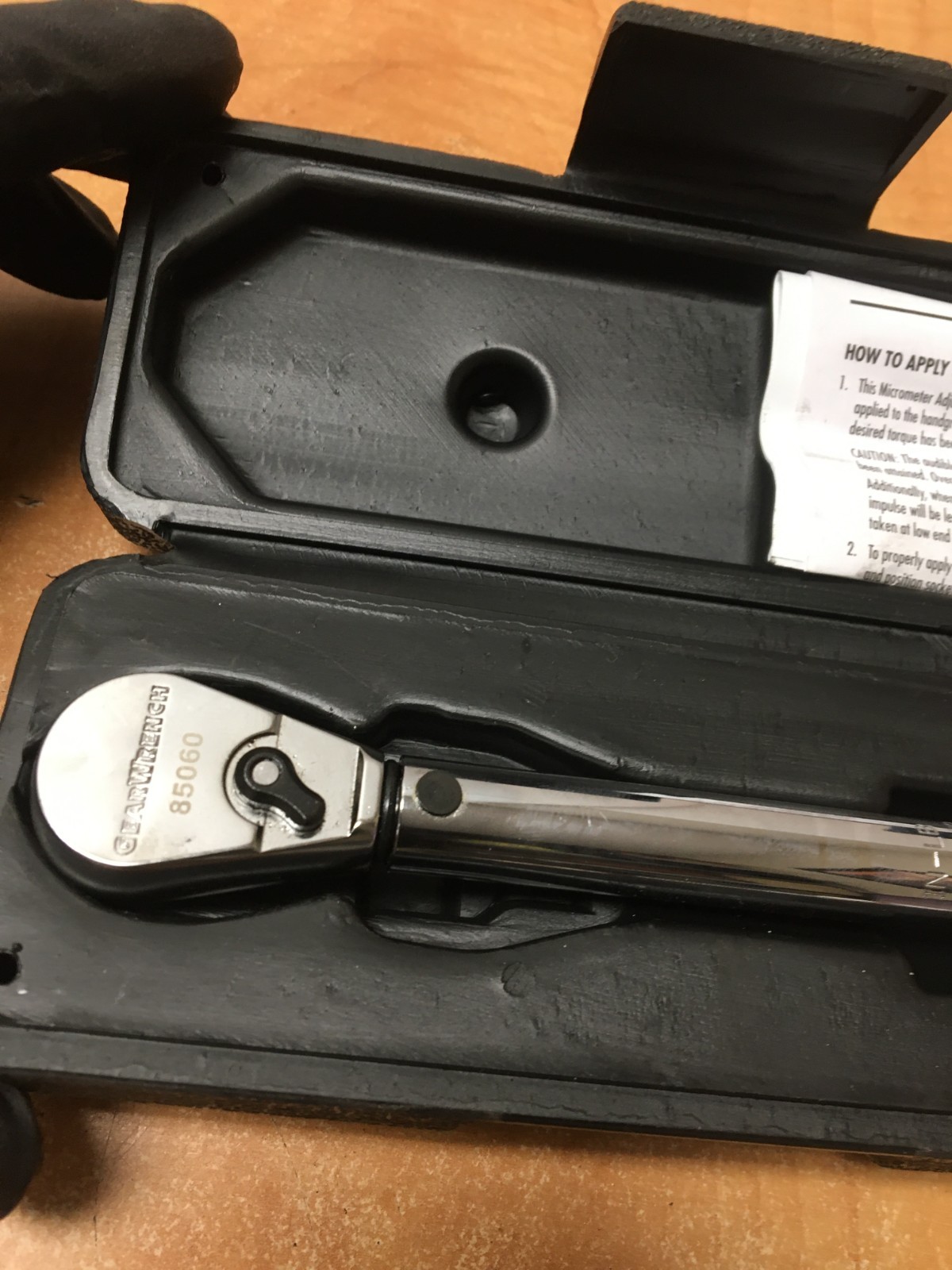 GearWrench 85060 1/4" Micrometer Torque Wrench Ratcheting 30-200 in-lb gallery