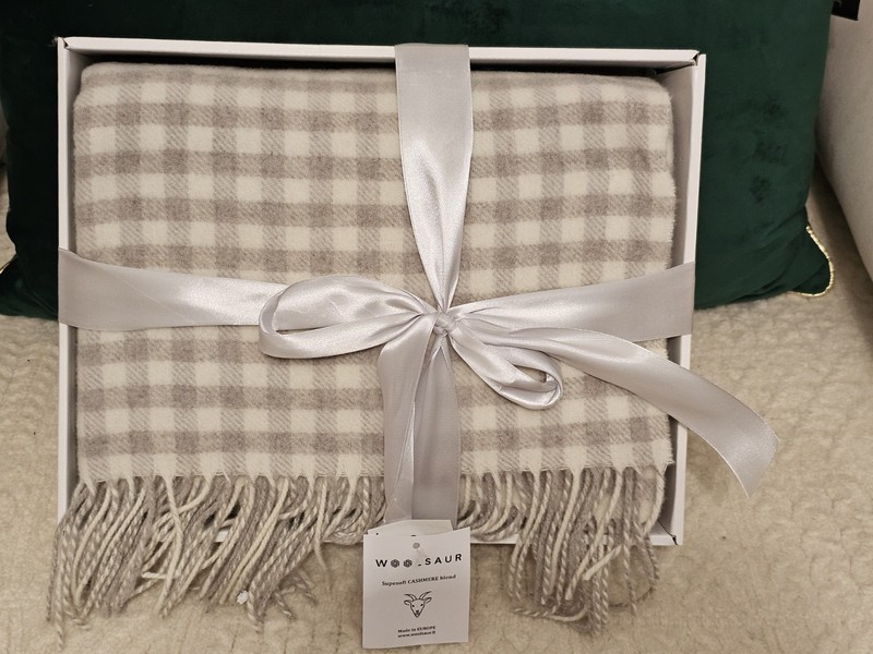 Woolsaur Merino Wool Blend Throw Blanket checkered gray Beige 56 x 70” new gallery