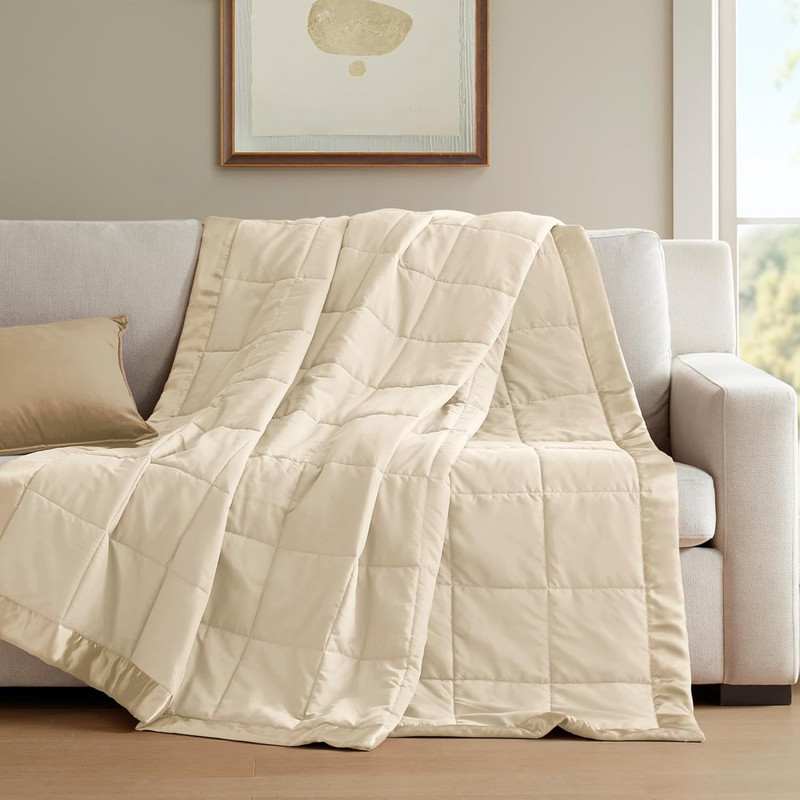 Windom down Alternative Blanket, Premium 3M Scotchgard Moisture gallery