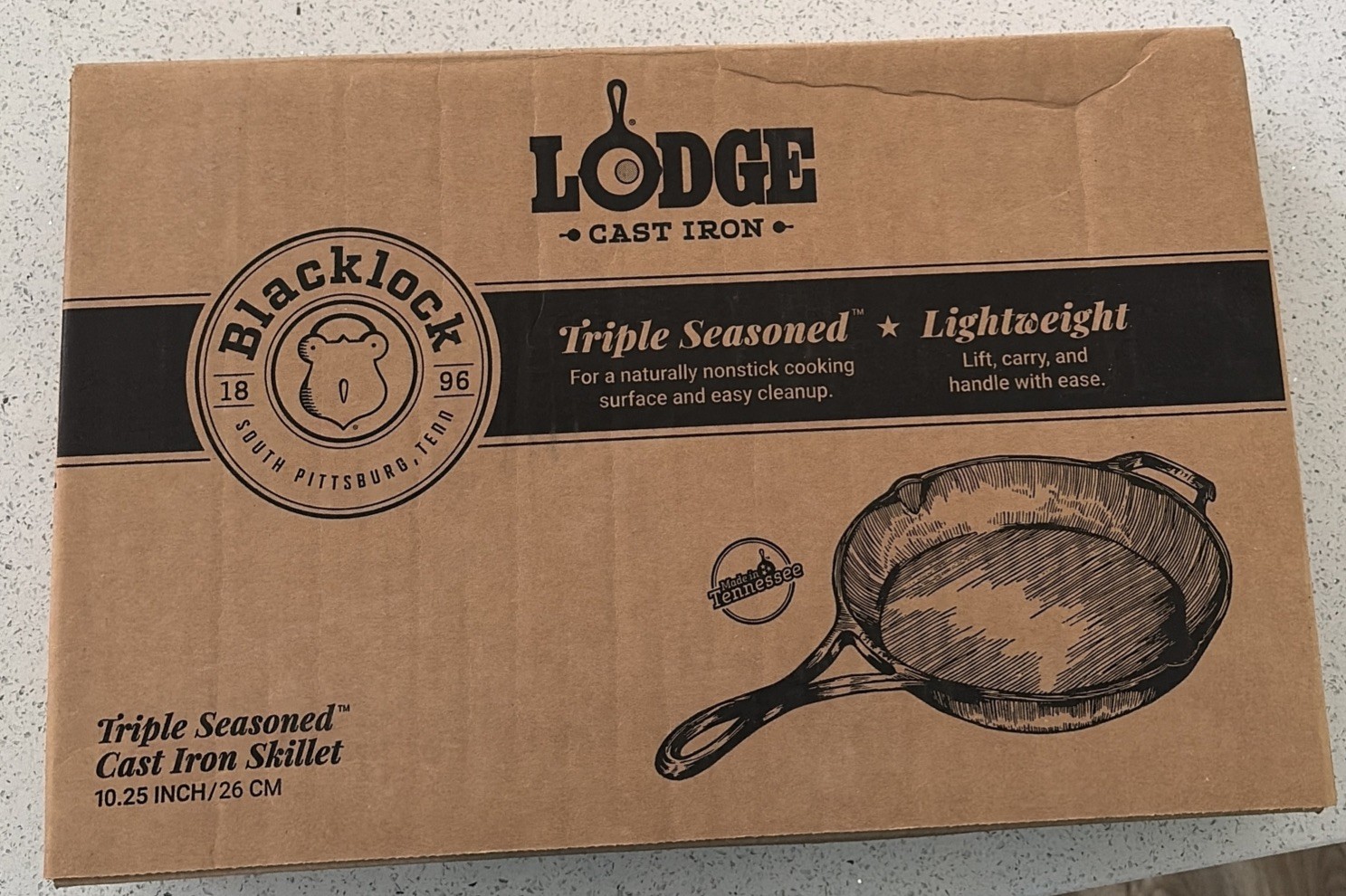 Lodge Blacklock Triple Seasoned Cast Iron Skillet 10.25 INCH NIB gallery