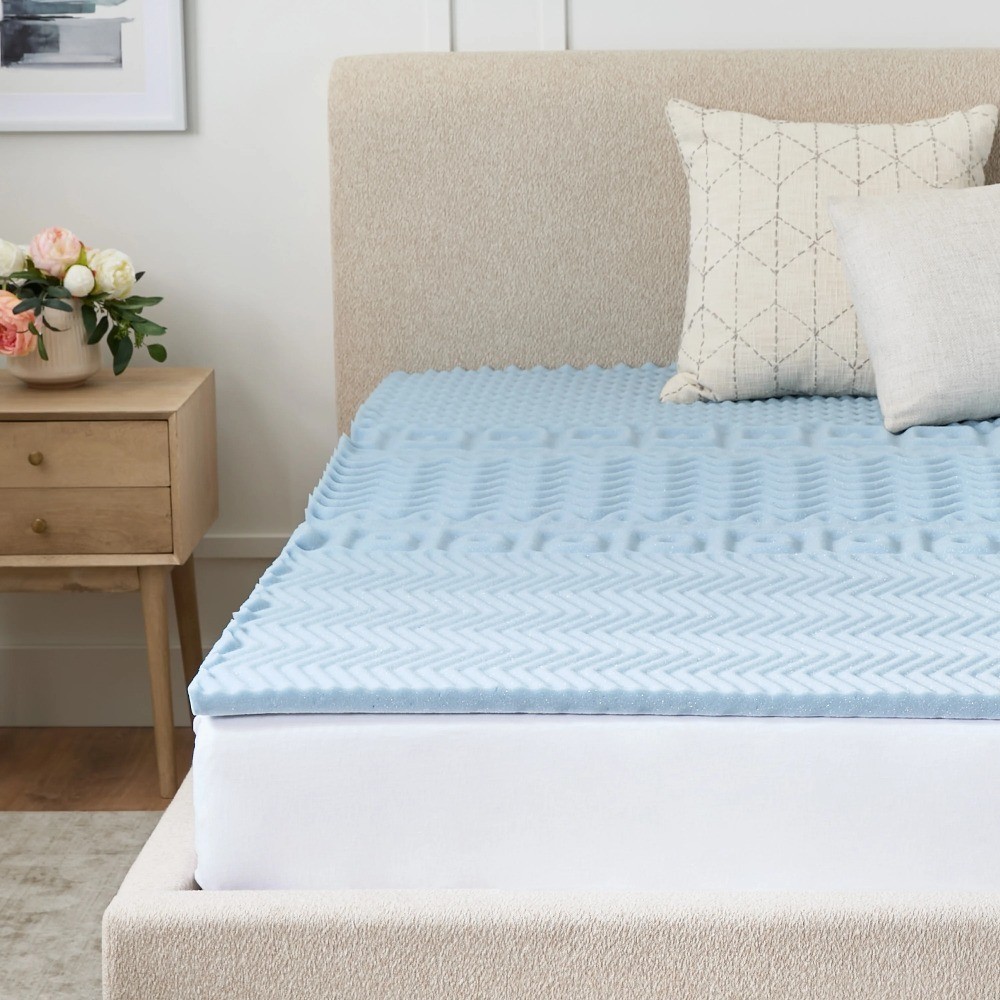 Reversible Memory Foam Mattress Topper Twin XL 7-Zone Support 1.5 Inch Cooling gallery