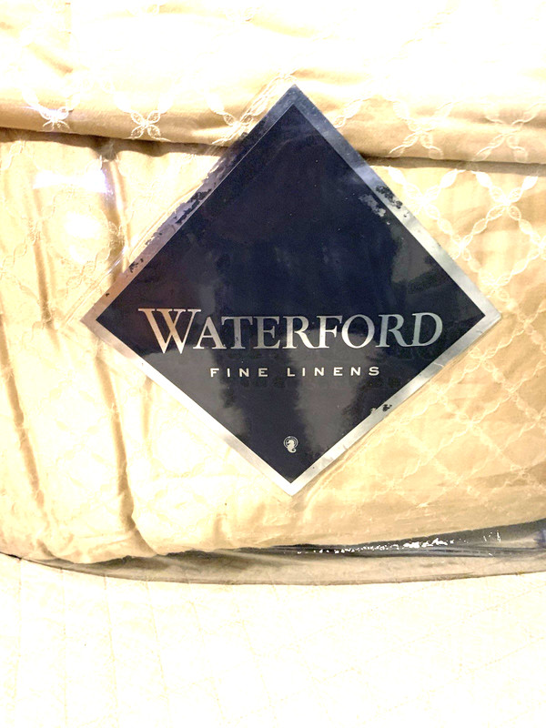 Waterford Linens "Britt" Reversible King Bed Set Comforter 2 Shams Bedskirt Gold gallery