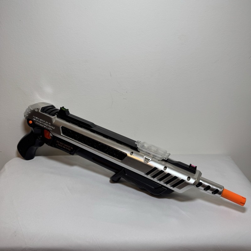 BUG-A-SALT ADVANCED COMBAT FIBER OPTIC 3.0 Silver Bug A Salt Gun Great Condition gallery