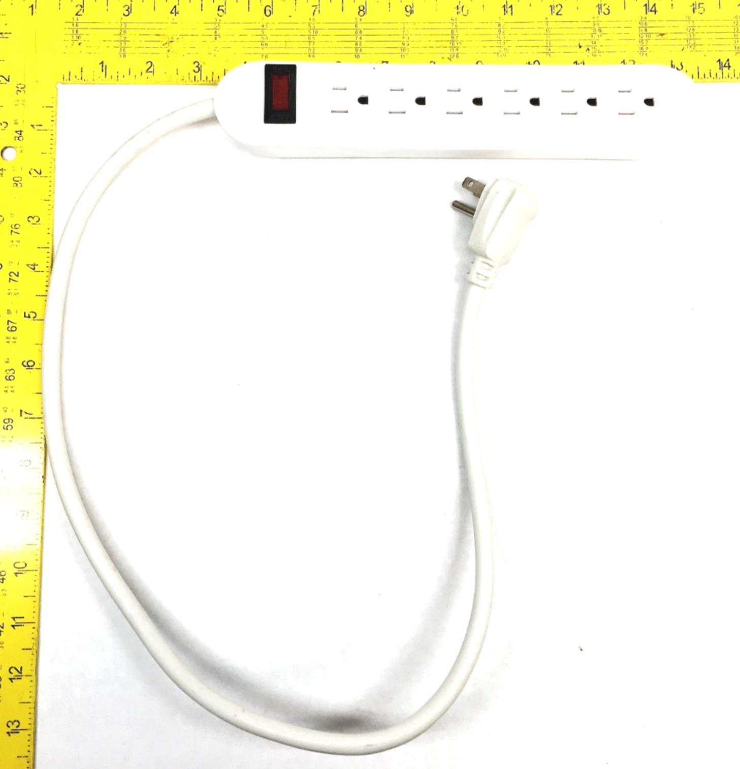 Intertek 15A 125VAC 60Hz 1875W 6 Outlet Power Strip 5009873 [Lot of 2] USED gallery