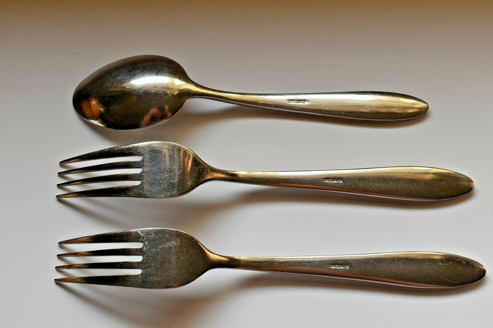 ONEIDA MOONCREST STAINLESS 1 OVAL/PLACE SPOON 2 DINNER FORKS gallery