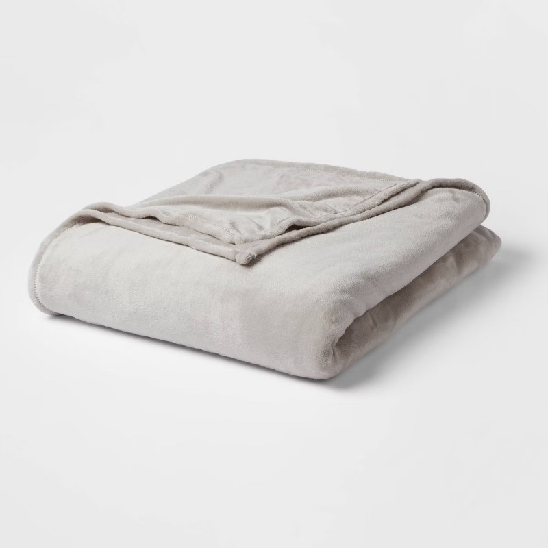 Full/Queen Plush Blanket