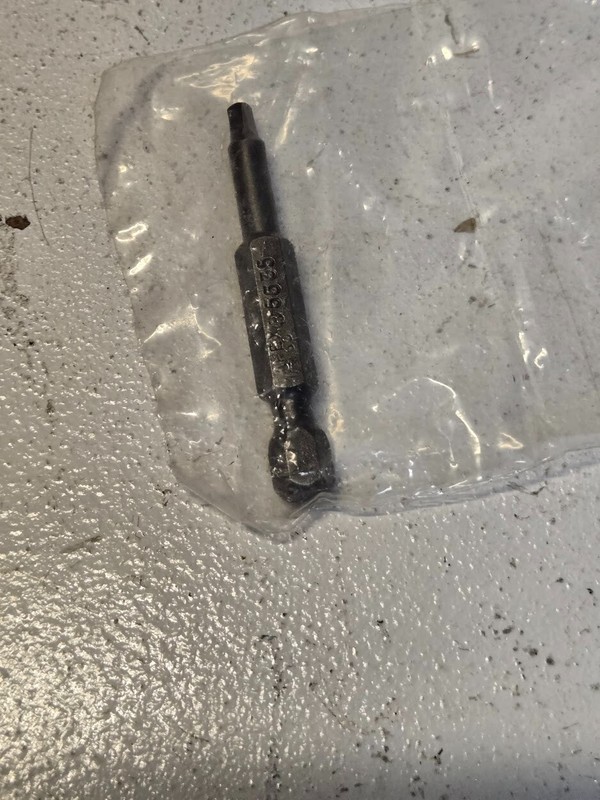 Trex Hideway Connector Clip Box 652835063448 | 90 Clips 50 Square Foot Coverage gallery