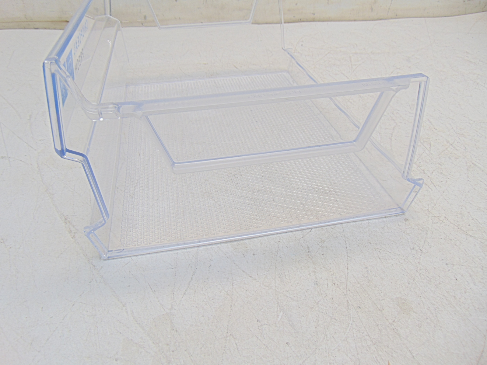 Frigidaire Refrigerator GRMC2273CF02 Right Crisper Drawer Clear Plastic gallery