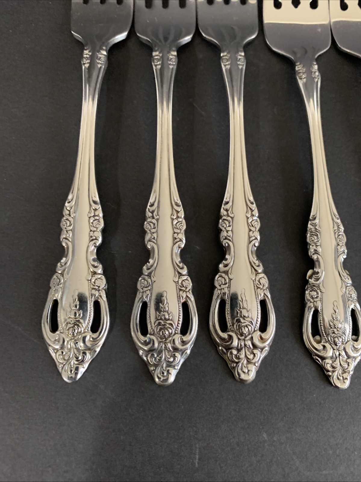 6 Oneida Community BRAHMS 3 Dinner Forks , 3 Salad Forks Stainless Flatware gallery