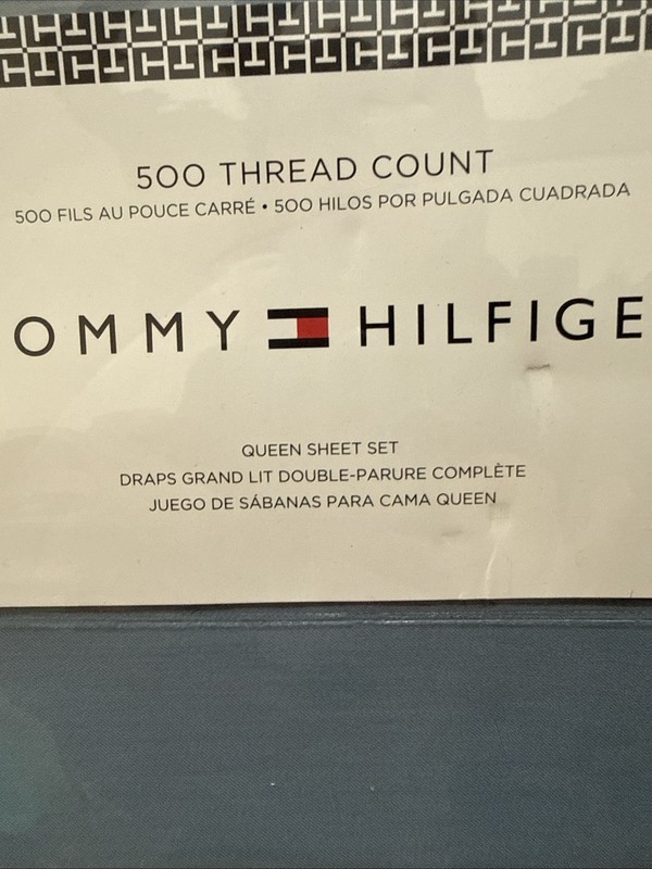 Tommy Hilfiger 500 Thread Count Queen Sheet Set Six Piece Blue gallery