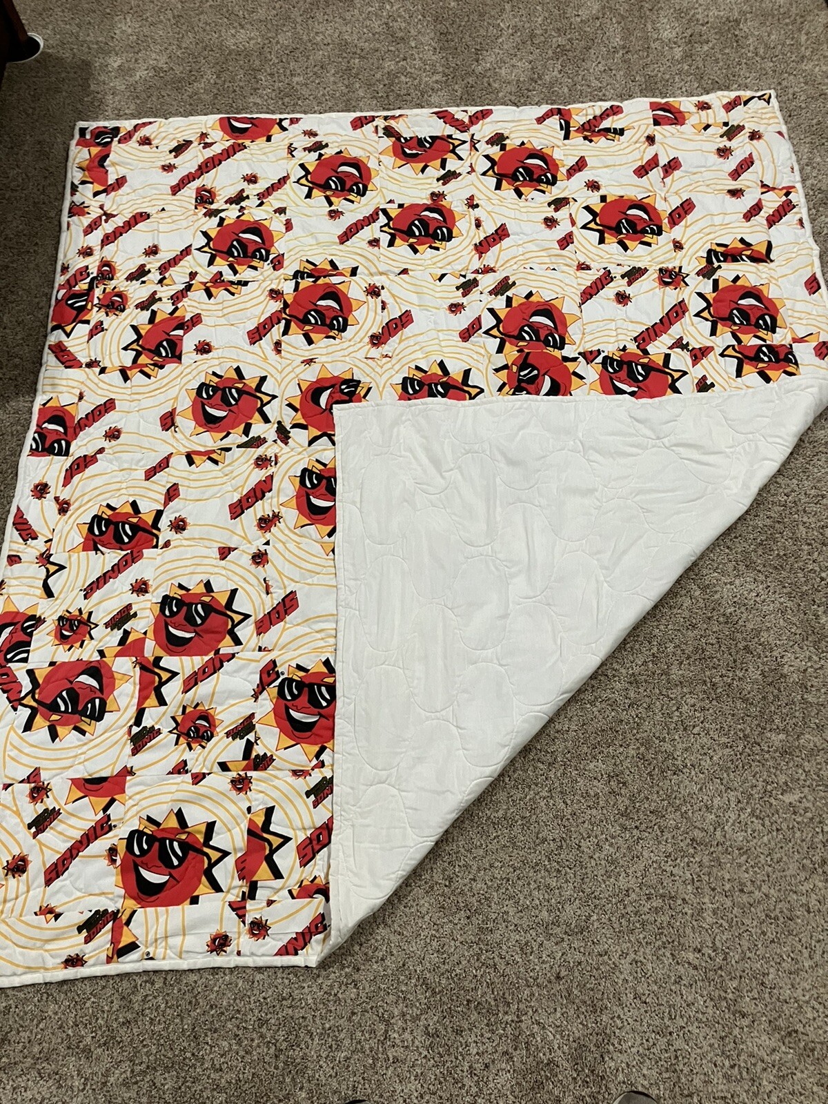 Vintage Sonic Drive-In Comforter 83x74 Bedding Blanket **Super Rare** gallery
