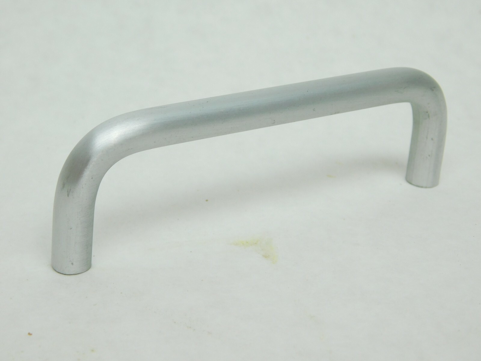 2 Pack + Screws! NEW Colonial USA Aluminum 3-1/2"CC Cabinet Wire Pull Handle ES gallery