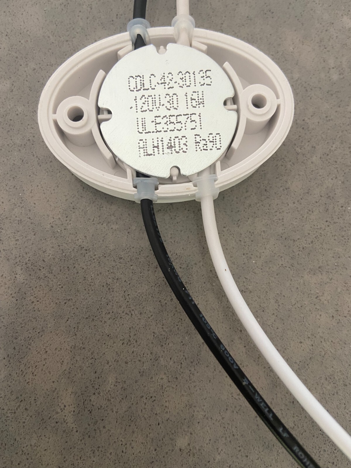 ParagonLED CDLC-42-30135-120V-30-16W LED Replacement Light. L140 gallery