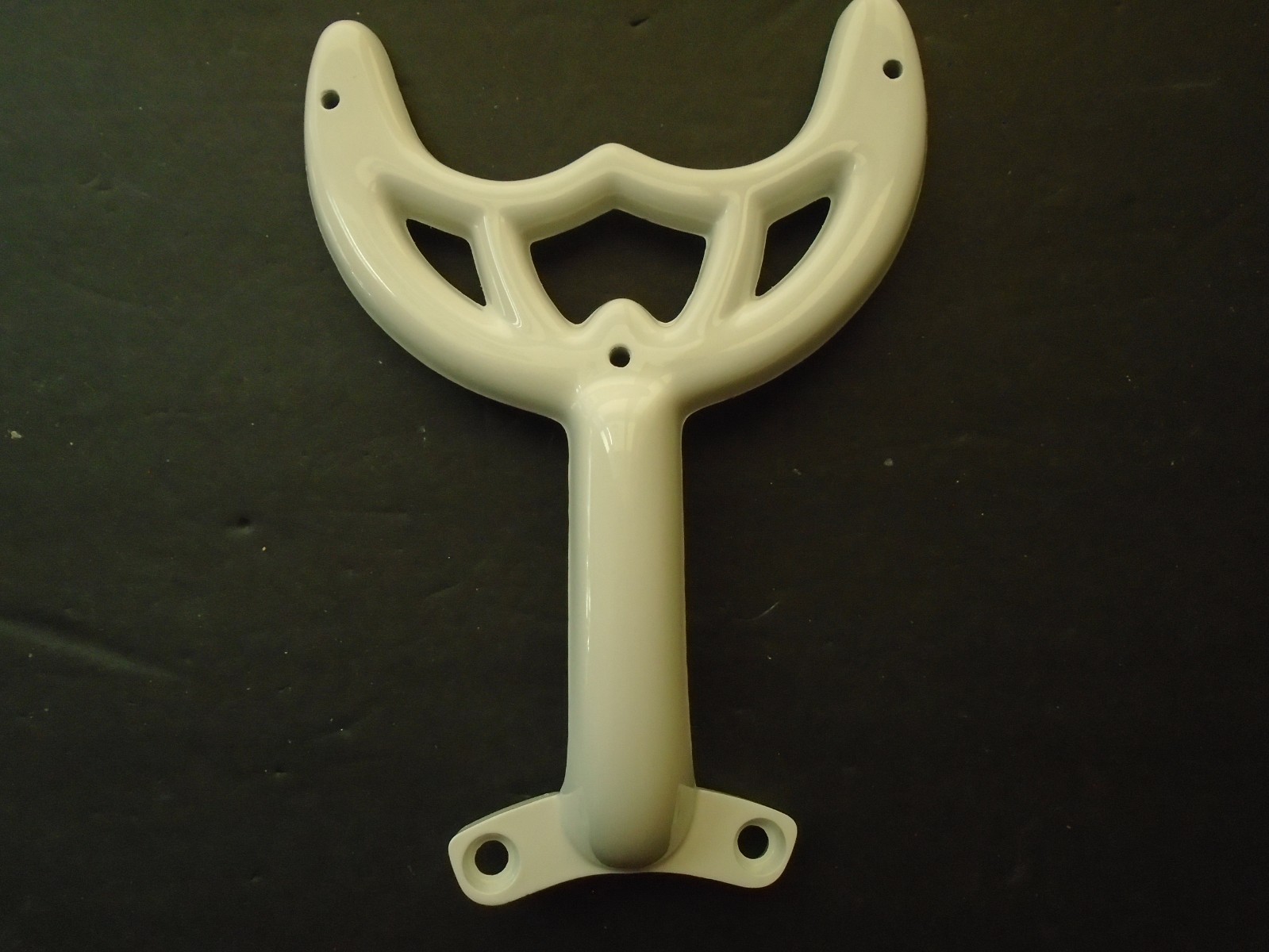 HUNTER 52' CEILING FAN REPLACEMENT ARM/BRACKET WHITE 83469 gallery