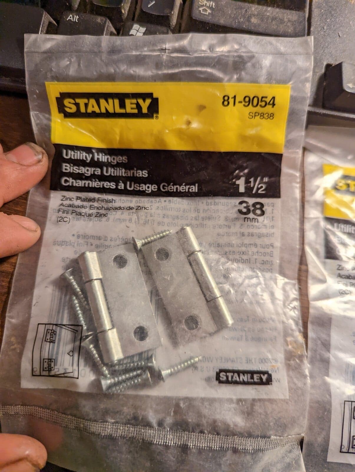 STANLEY 1 1/2 INCH (38 MM) UTILITY HINGES, 81-9054, NEW IN SEALED PACKAGE gallery