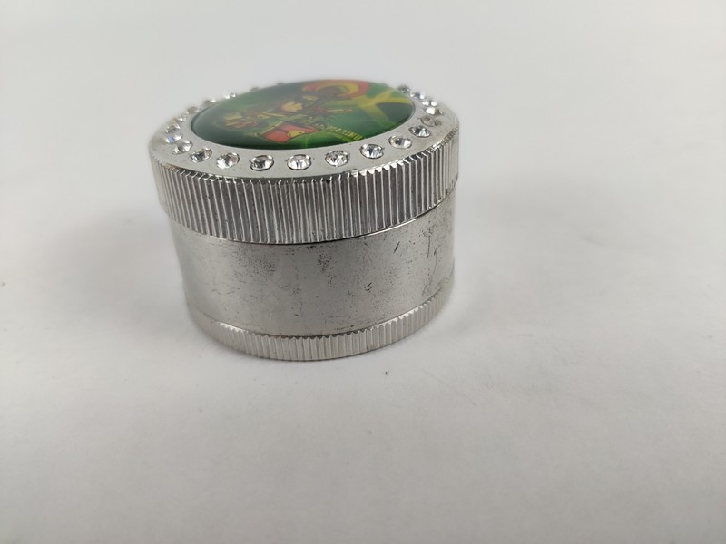 Kitchen Spice Herb Shredder Grinder Crusher Metal 3pc Bob Marley Rasta gallery