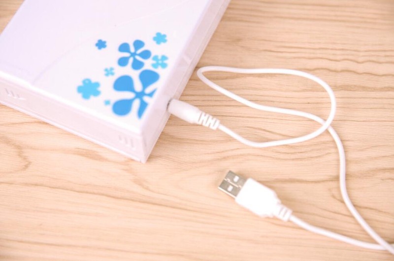 Mini Portable Bladeless USB Desktop Handheld Air Conditioner Cooler Cooling Fan gallery