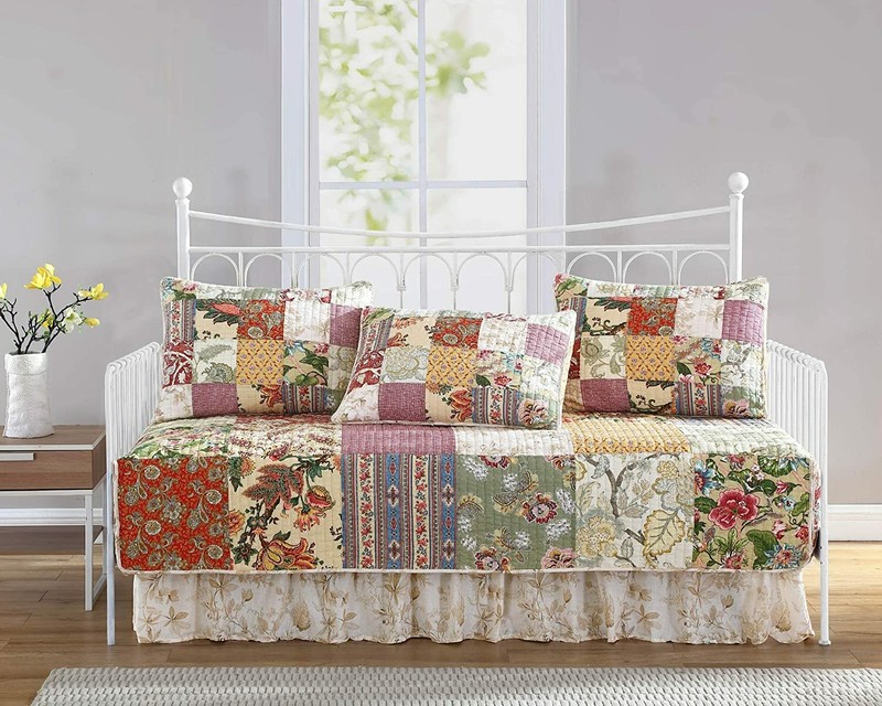 Delaney Floral Patchwork Pre-Washed Cotton Quilt Set - Daybed Coverlet - Throw gallery