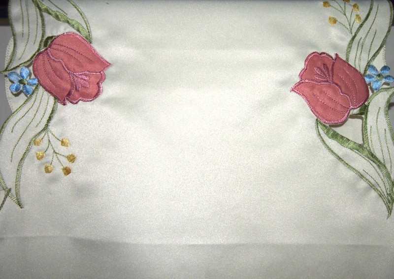 Easter/Spring Table Runner Embroidered /Appliqué Tulips, Daffodils & Easter Eggs gallery