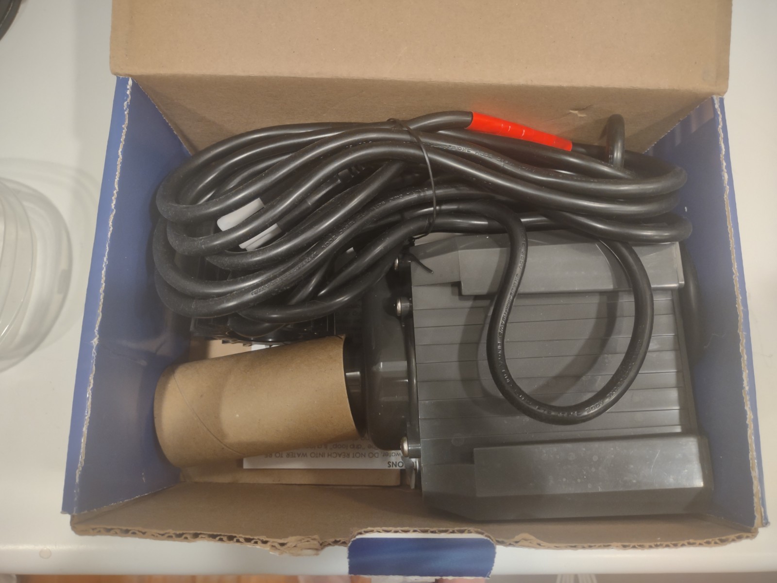 PondMaster Model 24 Magnetic Drive Utility Pump Submersible 2400 GPH UL 02750 gallery