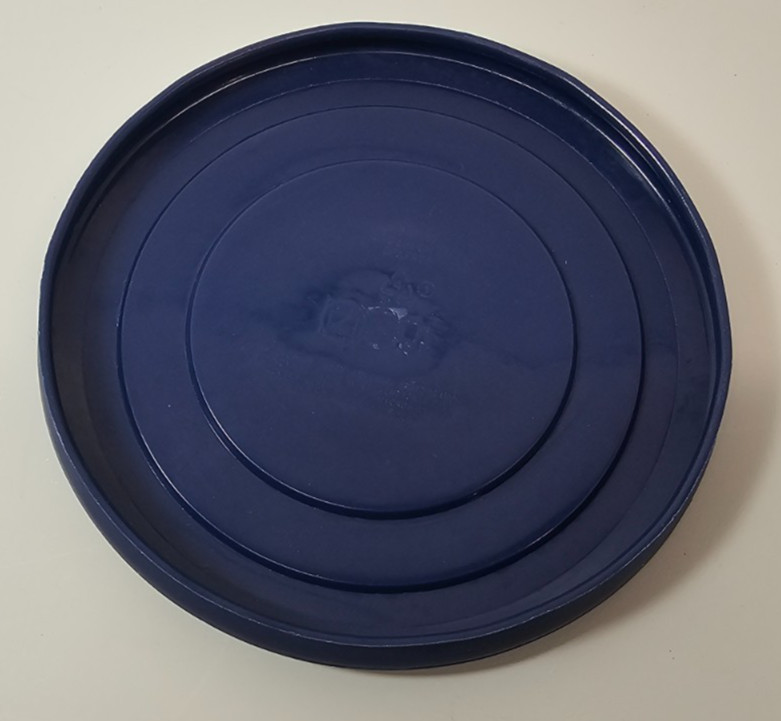 Anchor Hocking Plastic Replacement Lids 1056, 1905, 1903 & 1901 Lot of 6 gallery