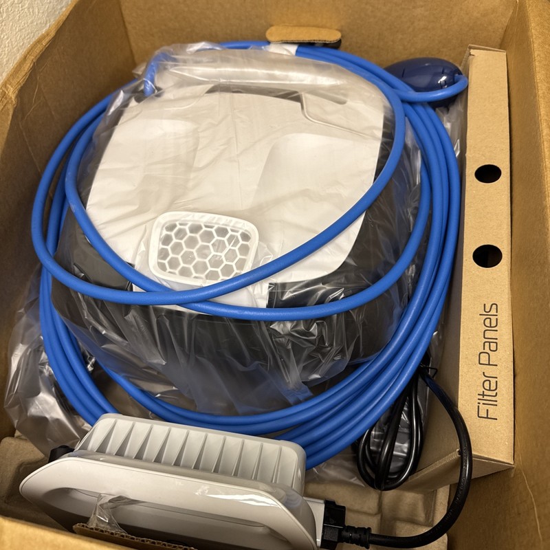 Dolphin Explorer E20 Robotic Pool Cleaner Auto Vacuum Easy Clean (9426) gallery