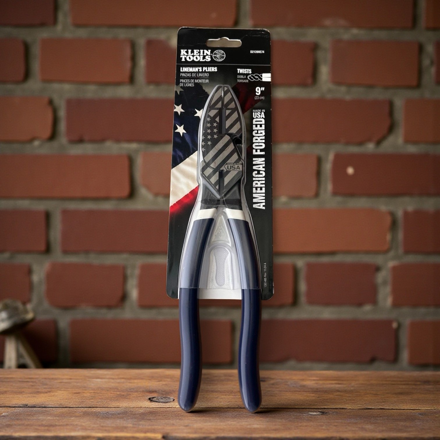 American Forged Klein Tools Lineman's Pliers Made In The USA American Flag gallery