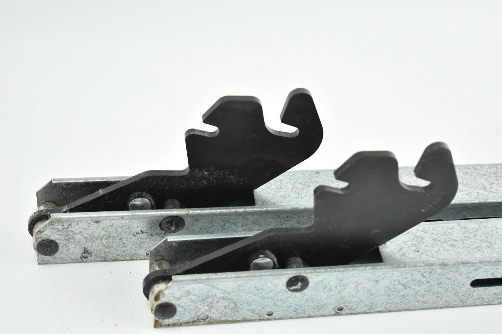 Genuine VIKING Built-In Oven, Hinge Set of 2 # PC020139 gallery