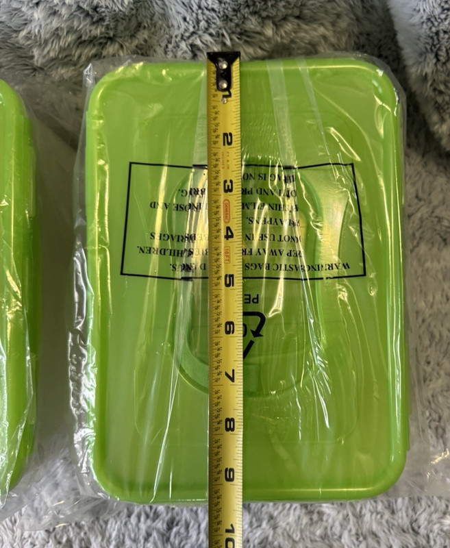 Lock & Lock 13 Piece Nesting Storage Set GREEN Lids (2 with handles) - NEW gallery