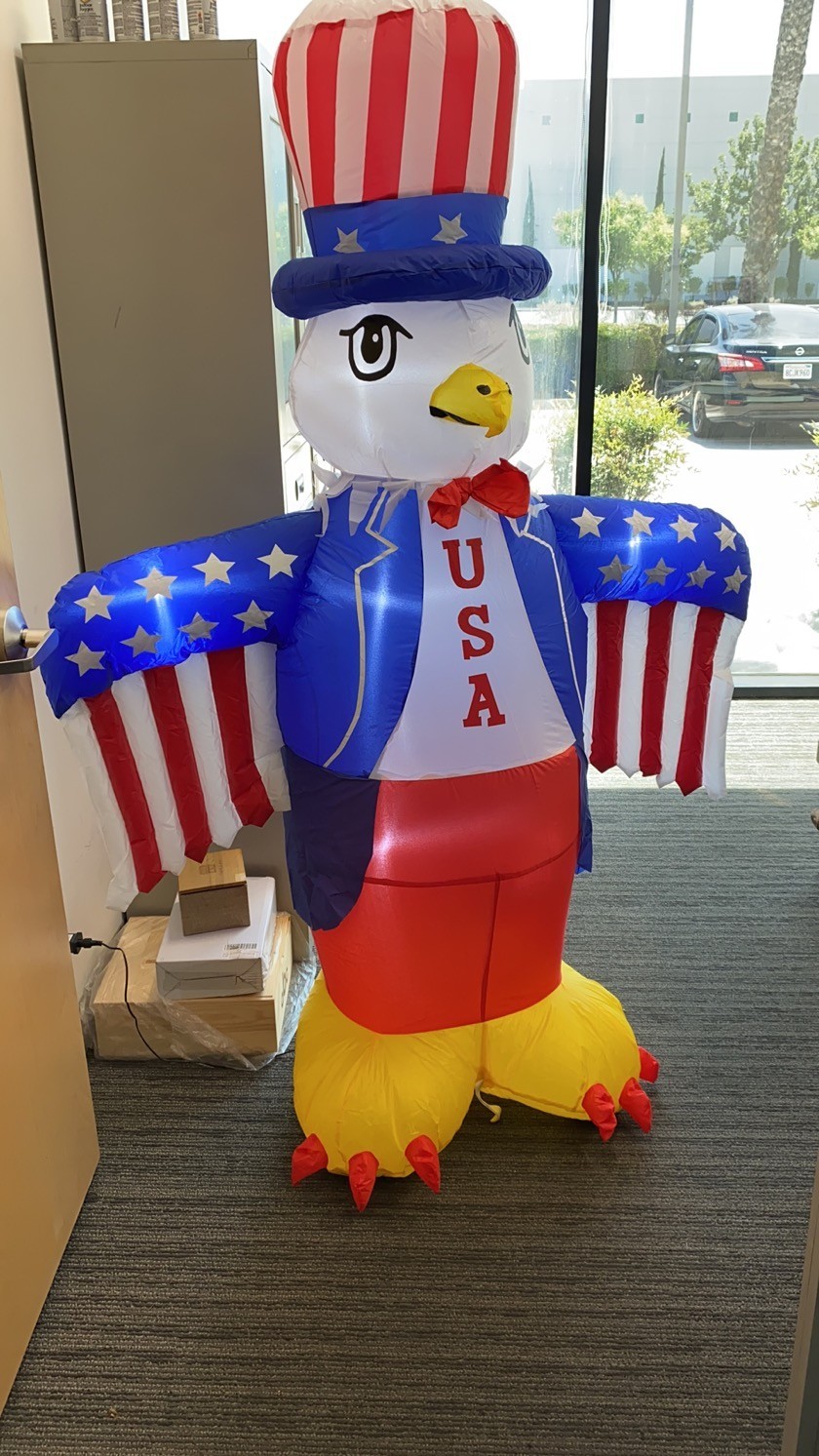 6ft High Patriotic Independence Day 4th of July Inflatable Eagle 2004 gallery