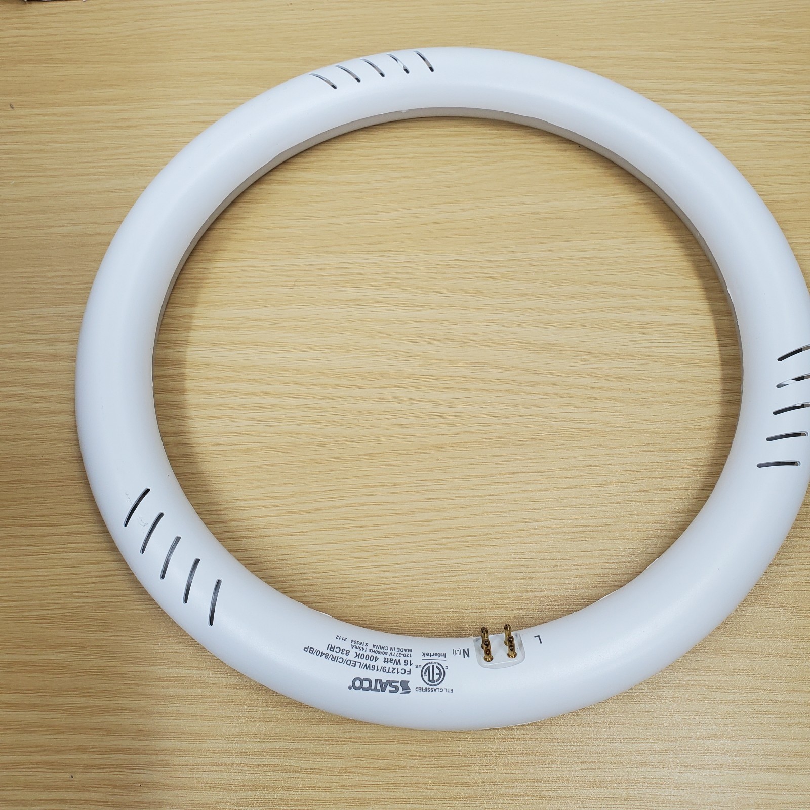 Satco 12" LED CFL Replacement Circline T9 Bulb 16W 4-Pin G10Q 4000K 1760 Lumen gallery