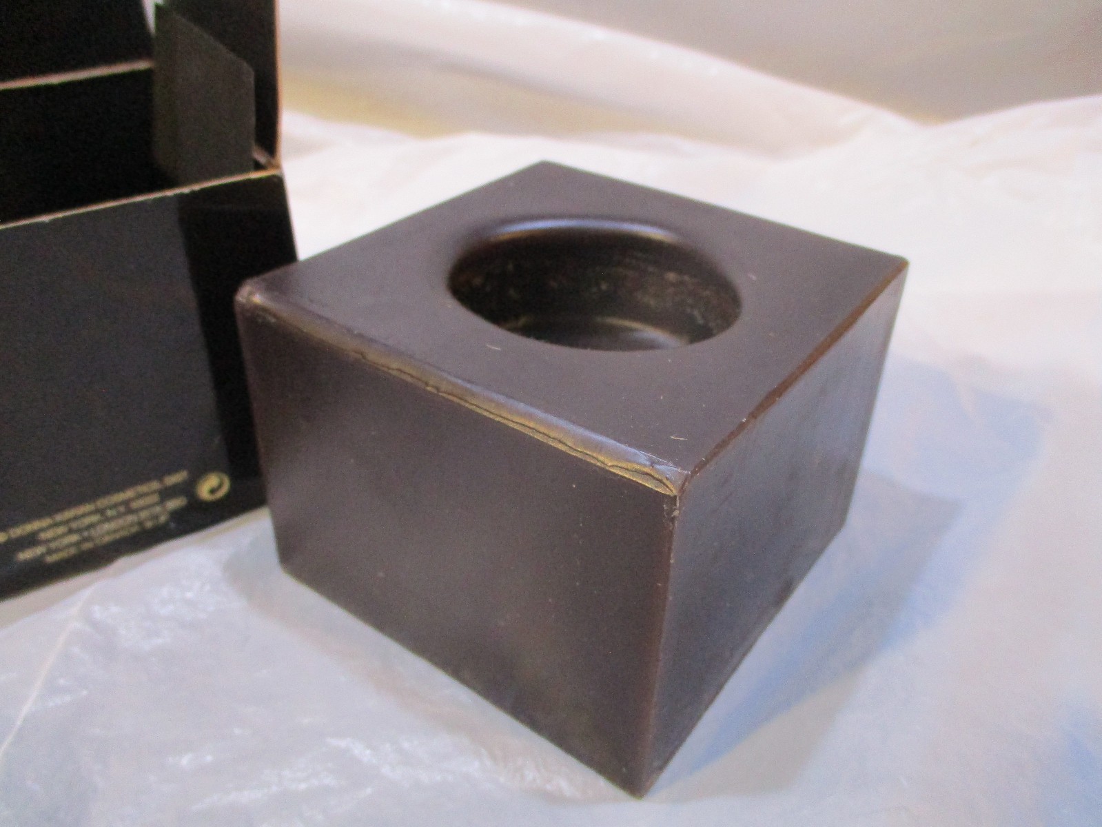 Donna Karan BLACK CASHMERE perfume candle Discontinued gallery