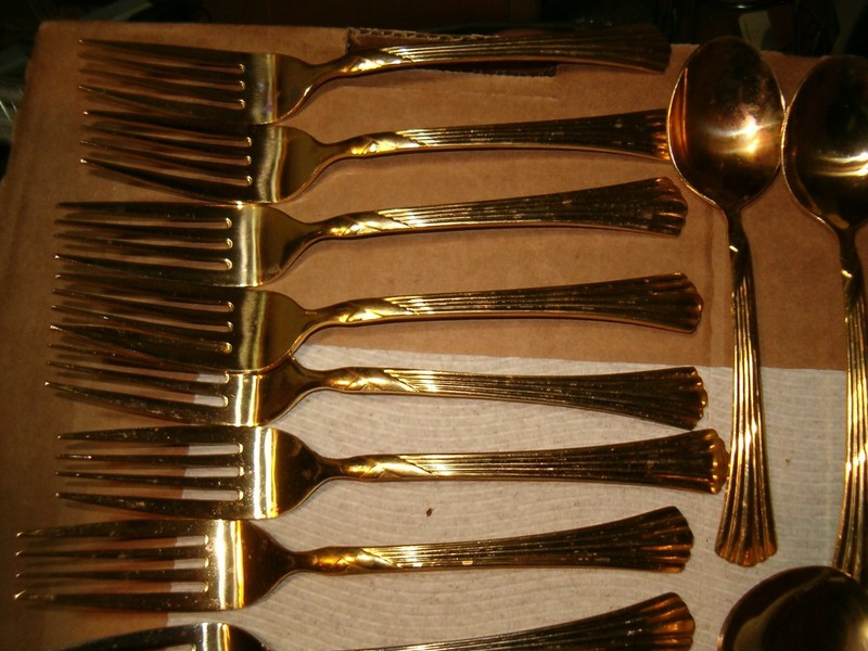 Farberware Gold Electroplate Flatware Chambord 42 Pieces Spoons Forks Knives +++ gallery